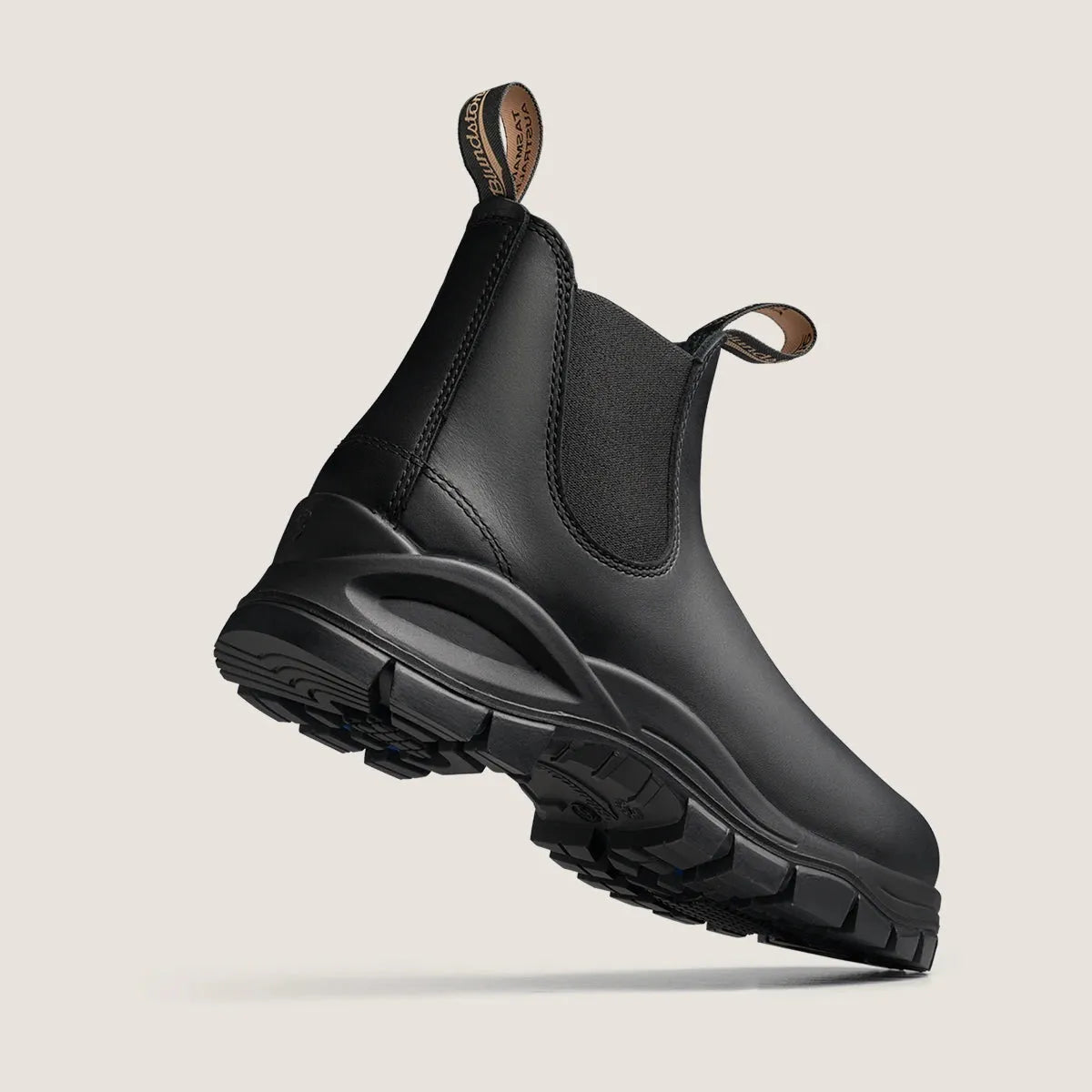 Blundstone Lug 2240 Boots In Chelsea Black | Footprint USA Blundstone Lug 2240 Boots In Chelsea Black | Footprint USA