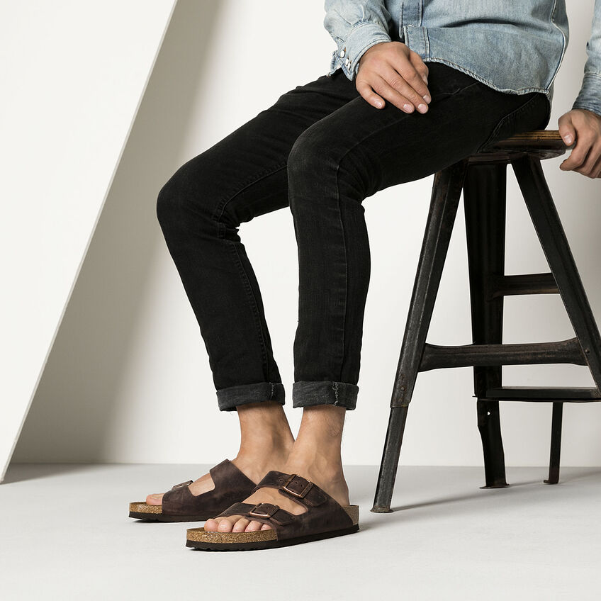 Birkenstock Arizona Oiled Leather Classic Footbed Sandal in Habana  Women's Footwear