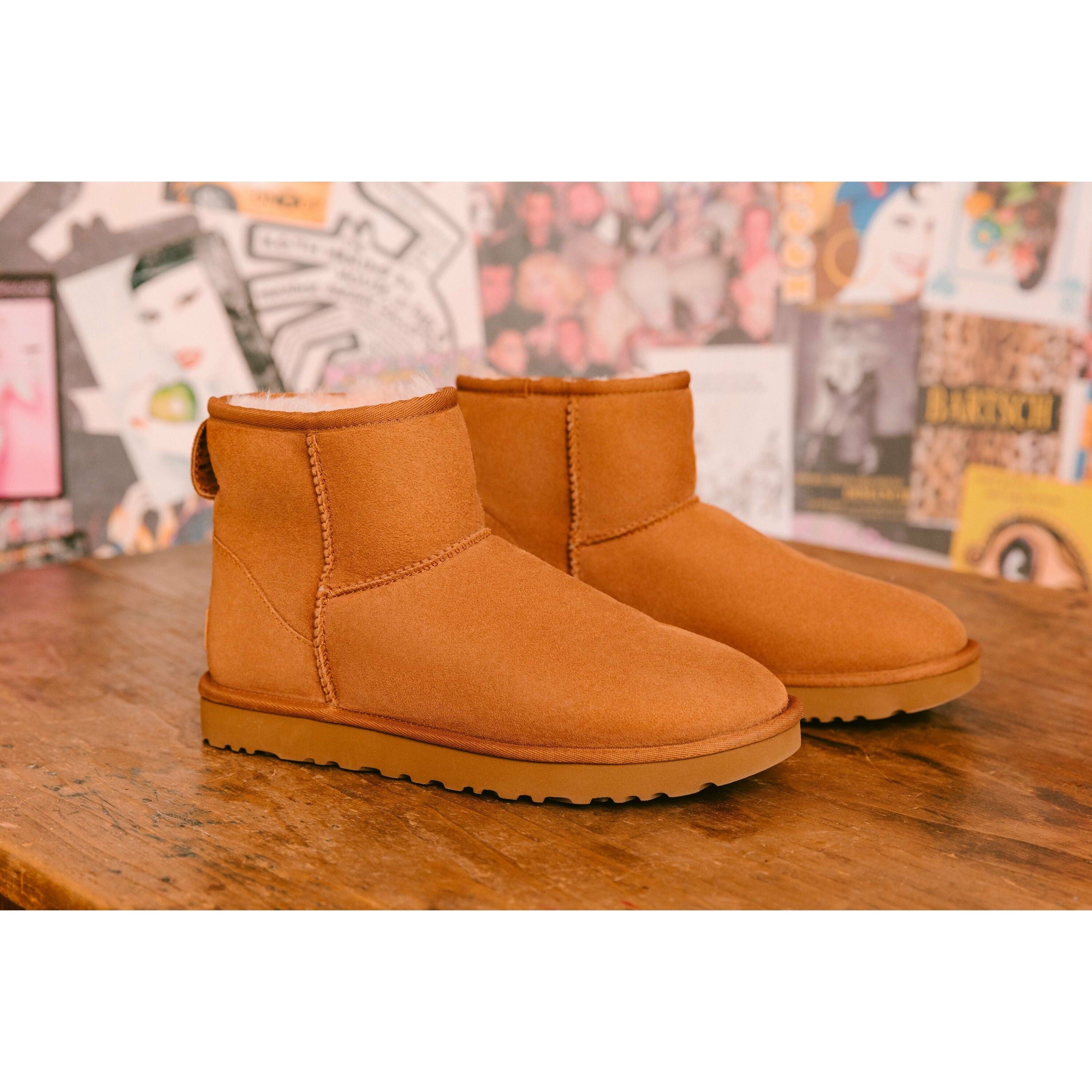 Womens UGG® Classic II Mini Boot - Chestnut