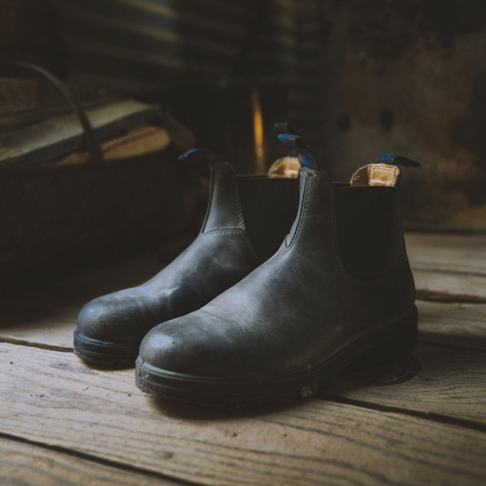 Blundstone Black Chelsea Thermal Hiking Boot good