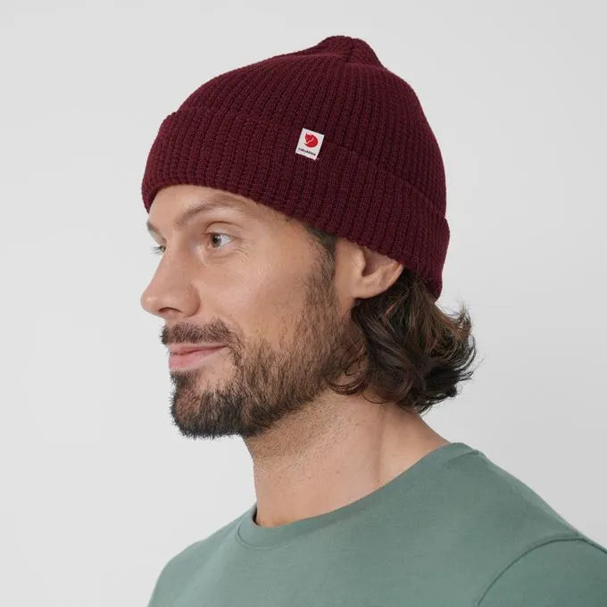 Fjallraven Tab Hat in Cabin Red  Accessories