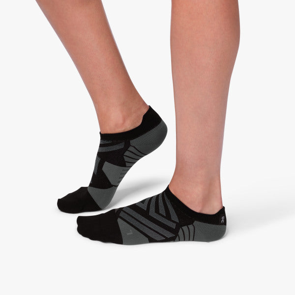 On Running Women's Low Sock in Black Shadow  Sock