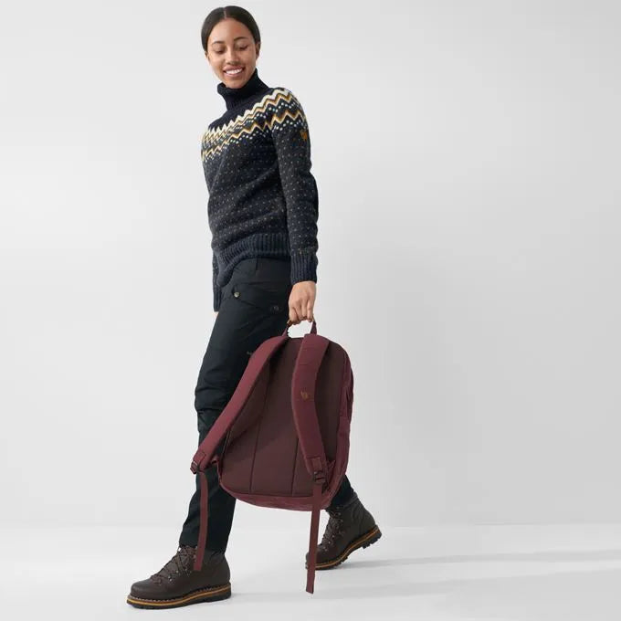 Fjallraven Kanken Raven 28L in Port  Accessories